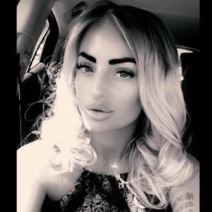 Meet your Posher, Billie-jo